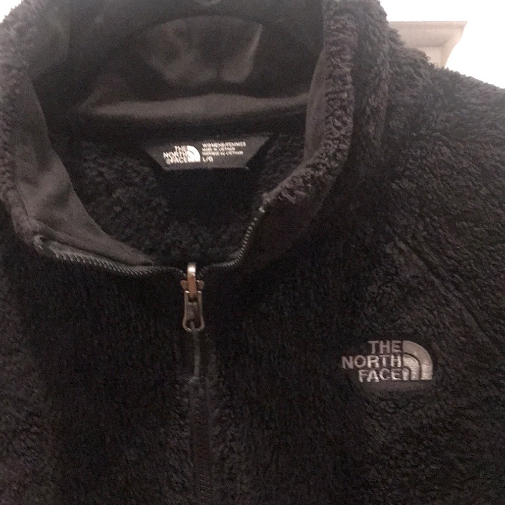 NORTH FACE black fleece jacket. Women’s Large. EUC. NSNP home. Soft! Like new!